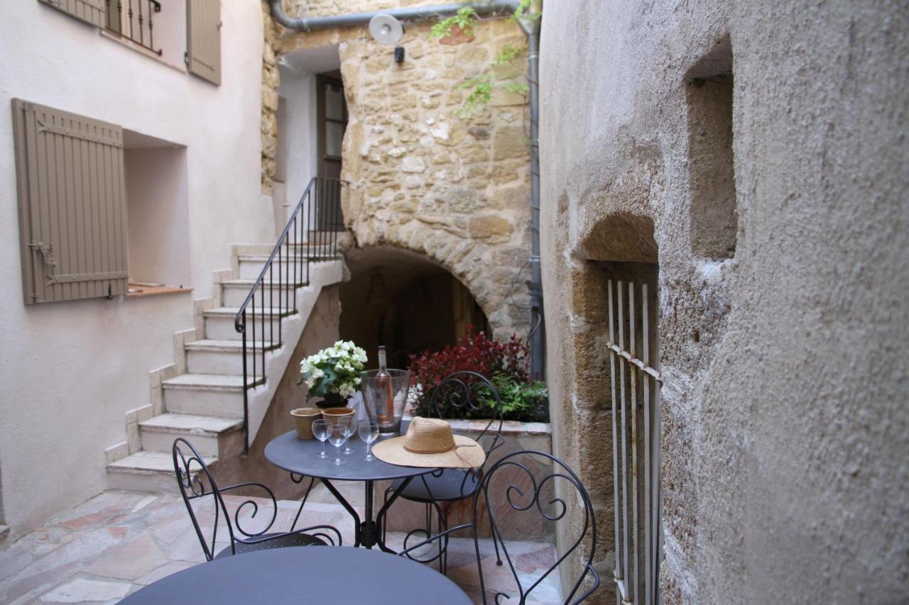 Le Passage Apartment Lourmarin Exterior foto